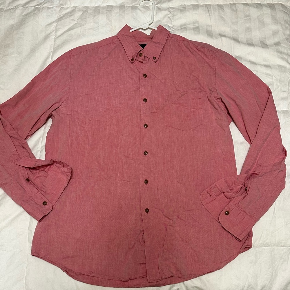 J Crew Men’s long sleeve button down. Size L.